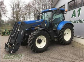 Колёсный трактор New Holland T 6070 ELITE AEC