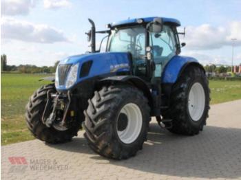 Колёсный трактор New Holland T 7.250