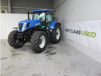 Колёсный трактор New Holland T 7.250 AutoCommand