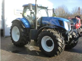 Колёсный трактор New Holland T 7.270 AC