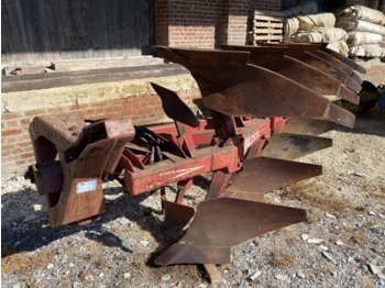 Naud AD 45 - Плуг