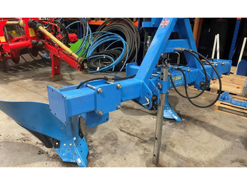 Standen BFS 2 furet - Плуг