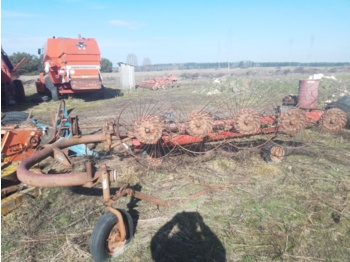 meprozet Z216/1 - Сеноворошилка