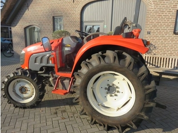 KIOTI DK 551 - Трактор