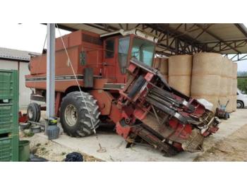 Зерноуборочный комбайн Case-IH 1460