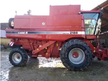 Зерноуборочный комбайн Case-IH 2188