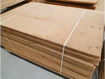 Строительное оборудование Pallet of Chipboard Planks (Approx. 140pcs) / Tablones Conglomerado 20mm: фото 1