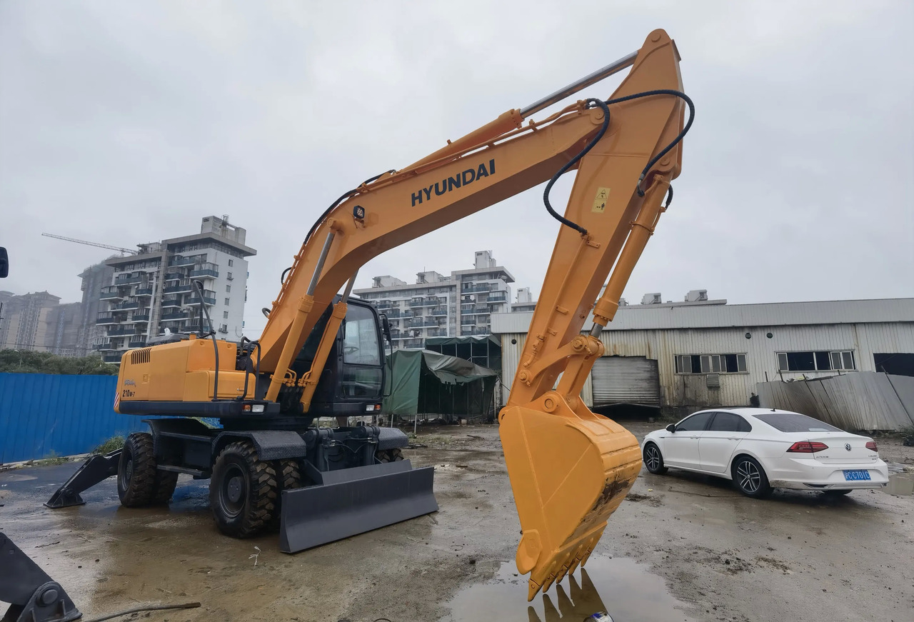 Колёсный экскаватор second hand Hyundai wheel excavator 210W-7 Hyundai used excavator in china yard for sale: фото 5