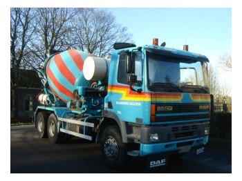 DAF CF 380 6x4 with Mixer 6 Cbm - Автобетоносмеситель