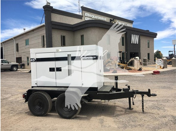 2000 MULTIQUIP WHISPERWATT DCA45SSIU2 16487 - Электрогенератор