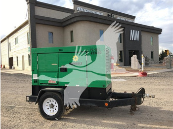 2011 MULTIQUIP WHISPERWATT DCA10SPXU4C 15572 - Электрогенератор