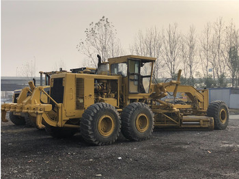 Грейдер CATERPILLAR 16G