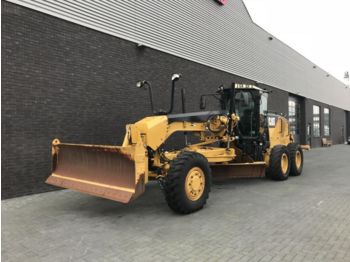 Грейдер CAT 140 M AWD