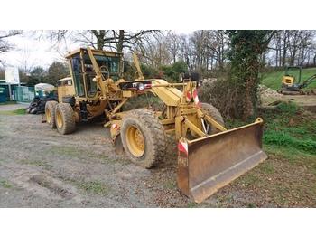 Грейдер Caterpillar 120H