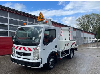 Грузовик с подъемником Renault Maxity Hubarbeitsbühne Comilev EN 100TVL
