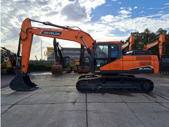 Develon DX225LC-7M (2 pieces available) - Гусеничный экскаватор