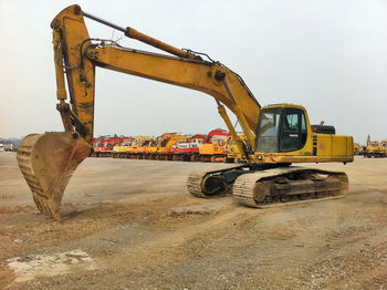 Гусеничный экскаватор KOMATSU PC450LC-6