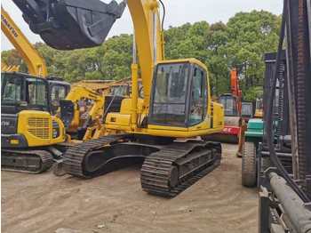 Гусеничный экскаватор KOMATSU pc200-6