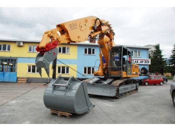 Гусеничный экскаватор LIEBHERR 934B