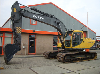 Гусеничный экскаватор VOLVO EC210LC