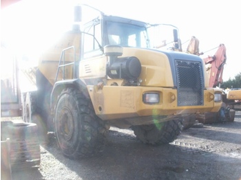 BELL B40D - Карьерный самосвал