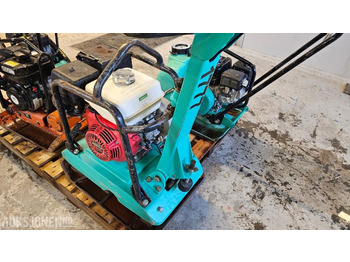 2007 Mikasa MVH-200GHA Vibroplate - Каток