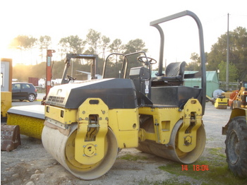BOMAG BW 135 AD - Каток