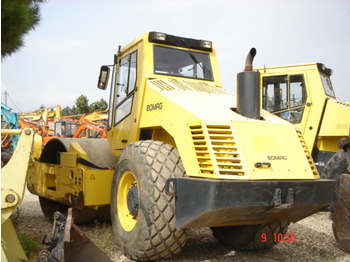 BOMAG BW 214 DH 3 - Каток