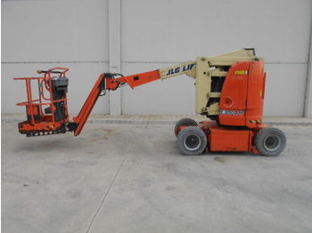 Коленчатый подъемник JLG E300AJP