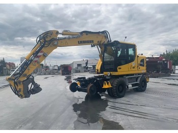 Колёсный экскаватор LIEBHERR 922 rail