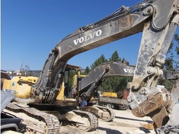 VOLVO EC 280 - Колёсный экскаватор