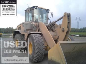 Колёсный погрузчик CATERPILLAR 930M