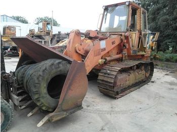 Колёсный погрузчик CATERPILLAR 953