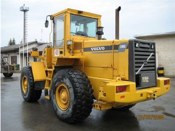 VOLVO L90C - Колёсный погрузчик