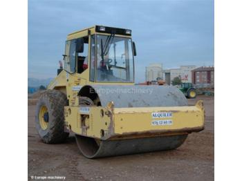 Bomag BW211D3 - Компактор