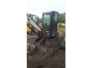 Мини-экскаватор BOBCAT E 32