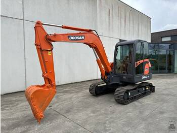 Doosan DH60-7 - мини-экскаватор