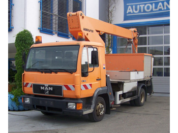MAN 8.163 mit Weberlifter 17 meter isoliert - Подъёмник