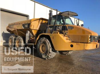 Сочленённый самосвал CATERPILLAR 740