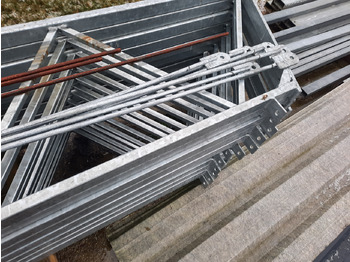 Konstrukcja hali / wiaty stalowej 8 m x 5 m (40 m2) ocynkowana NOWA - Строительное оборудование