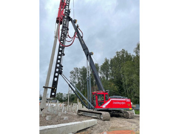 Junttan PM23LC & renewed HHK 4/5A hammer - Сваебойная установка