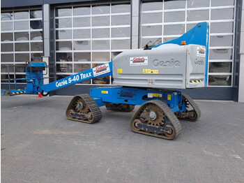 Genie S 40 Trax - телескопический подъемник