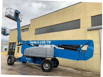 Телескопический подъемник Genie Z135/70
