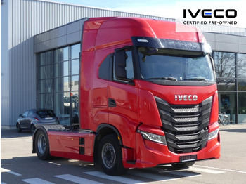 Тягач IVECO S-WAY