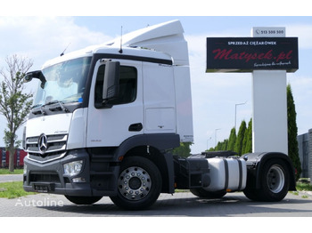 Тягач MERCEDES-BENZ Actros 1843