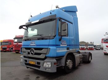 Тягач MERCEDES-BENZ Actros 1841