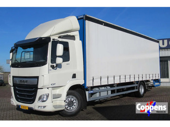 Тентованный грузовик DAF CF 320