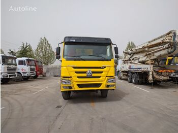 Самосвал SINOTRUK HOWO