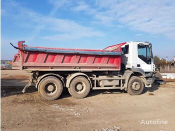 Самосвал IVECO EuroTrakker