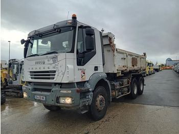 Самосвал IVECO Trakker